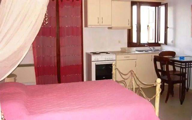 Loukia Apartments
