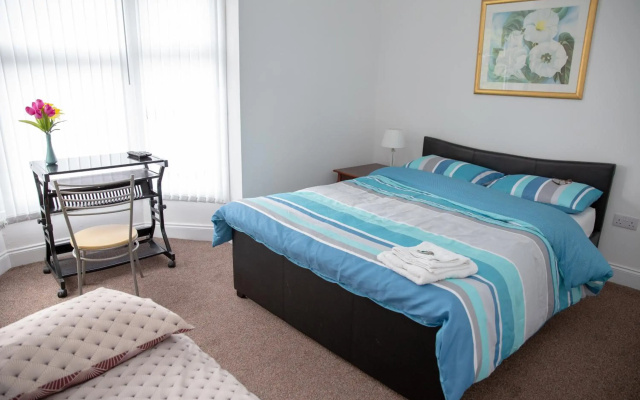 Alphalink Apartment