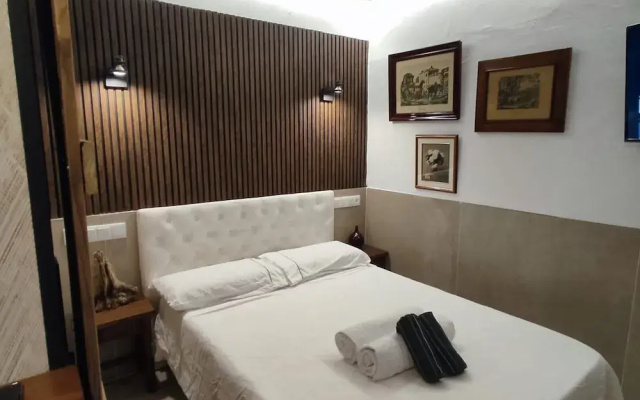 Хостел House with 9 private rooms