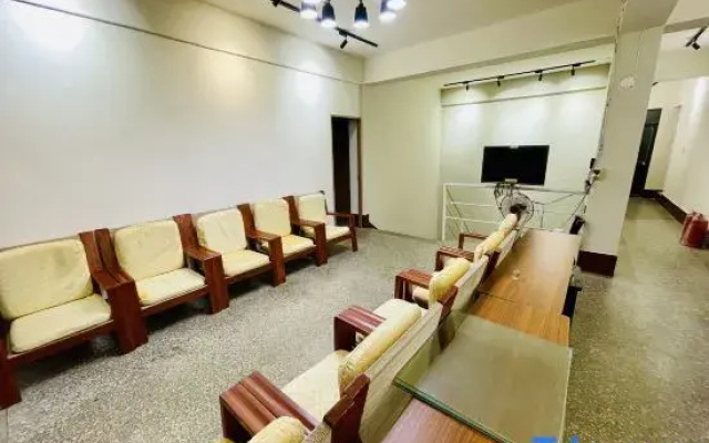 Pu-pien Hostel