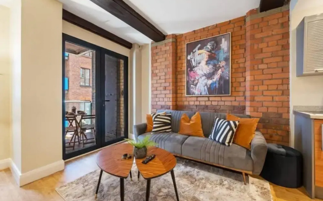 Host Apartments Queen Square Apartment
