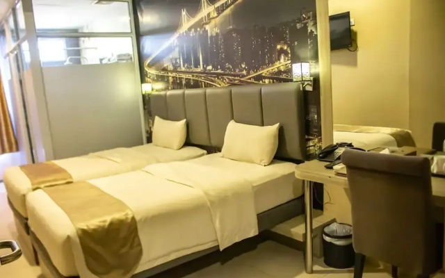 OS Hotel Tanjung Uncang