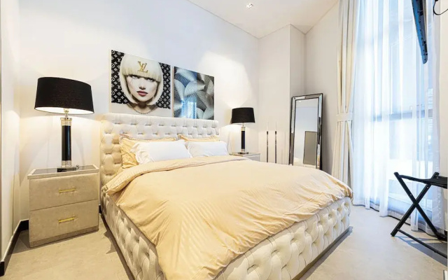 Waves - The Suite Dubai Luxury Waterfront Living