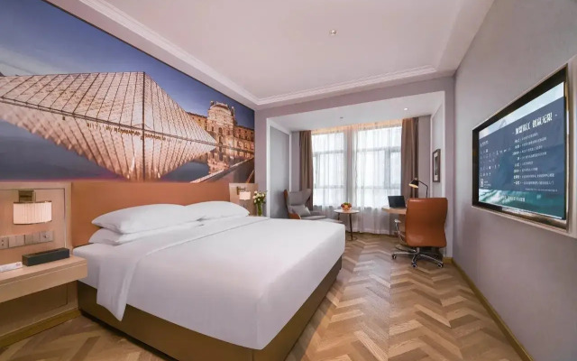 Vienna hotels （ Hebi sands international store）