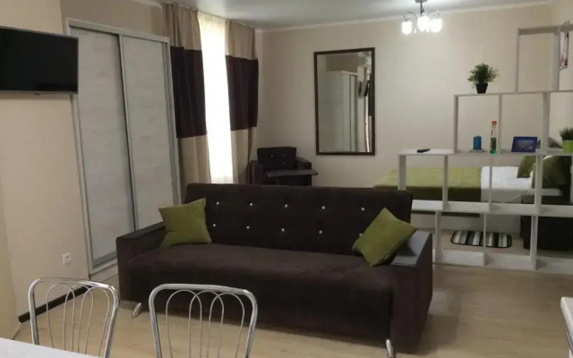 Guest House Yat-Haus