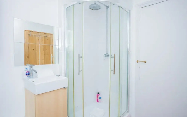 1 Bedroom Flat in Highbury