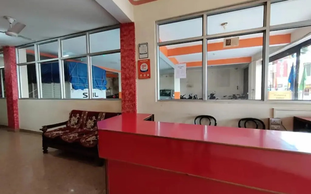 Hotel Himadri