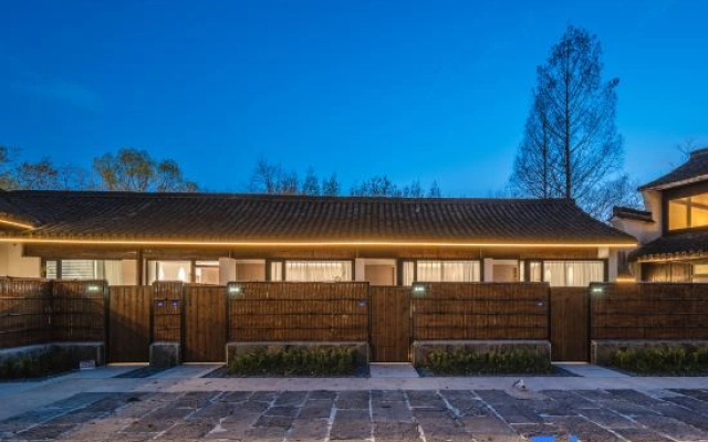 Jiaolu Grange Hotel