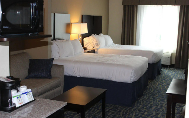 Holiday Inn Express & Suites Lebanon by IHG