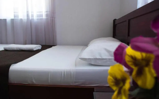 Hotel Joohn Los Almendros