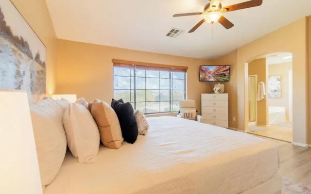 Casa Alessia 4BR Home & Heated Pool