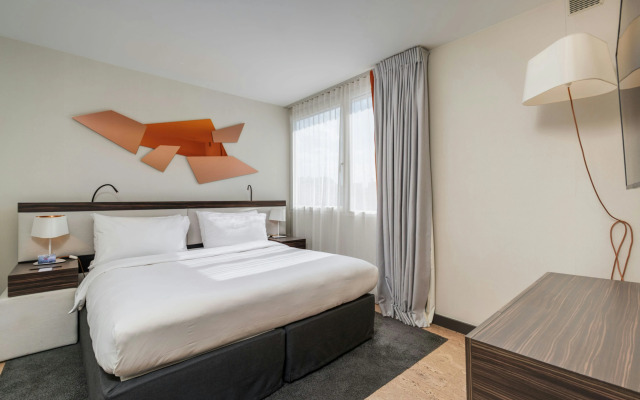 Doubletree By Hilton Paris Boulogne