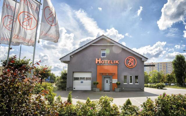 Отель Hotelik 31 Польша, Познань - отзывы, цены и фото номеров - забронировать отель Hotelik 31 онлайн вид на фасад