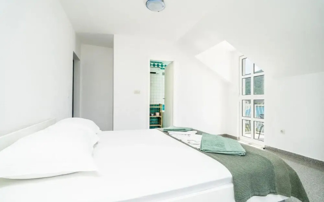 Nice Home in Slano With Wifi and 2 Bedrooms