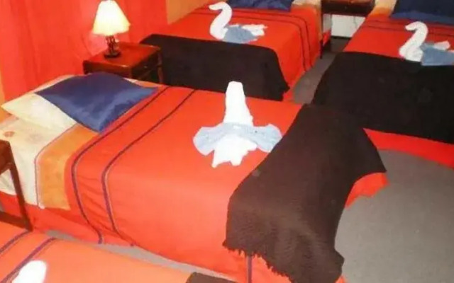 Antonios Suites