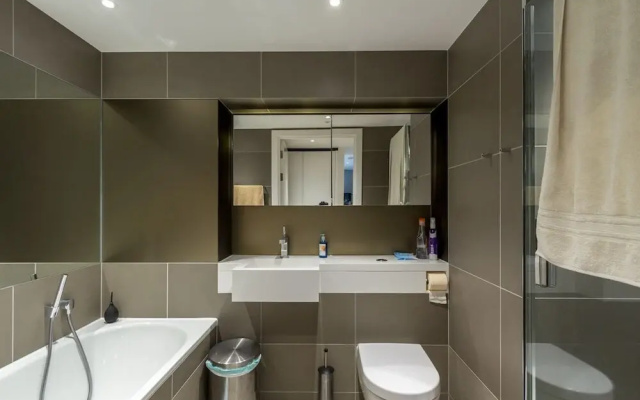 Stylish 2 Bed Flats Near US Embassy