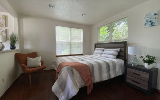 Eviestays Studio Close to OU, Downtown