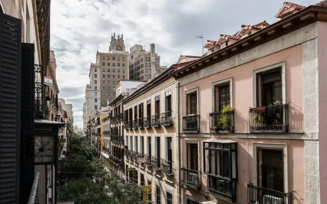 M&F Fuencarral Apartamento