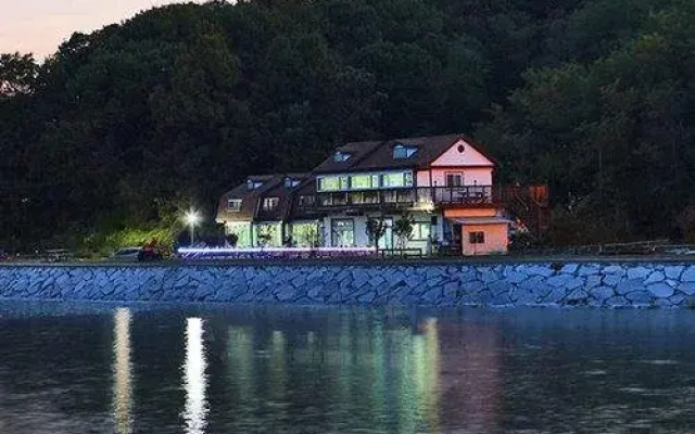 Seokmodo Bada-hyanggi Pension