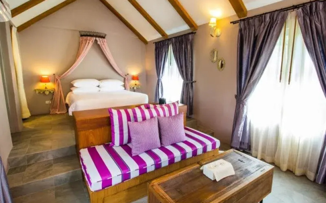 La Provence Suan Phung Hotel
