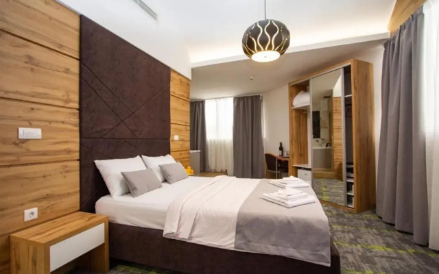 Hotel Grand