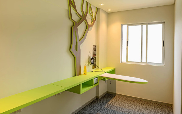 ibis Styles Curitiba Centro Cívico