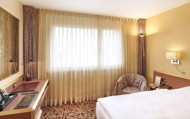 Au Parc Hotel