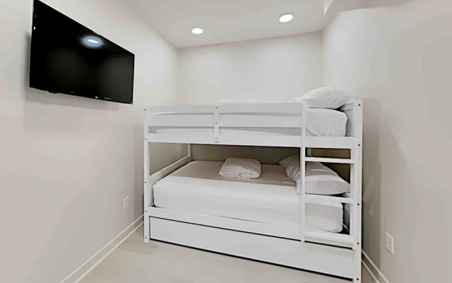 Sea Glass by Southern Vacation Rentals