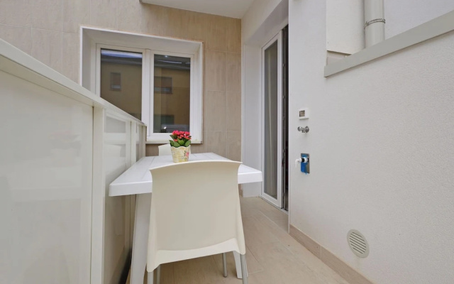 Charming Retreat Just Steps From the Beach