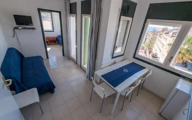 Apartaments AR Melrose Place