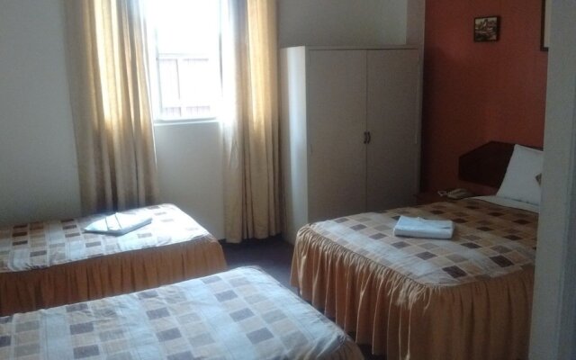 Hostal The Place Miraflores 2