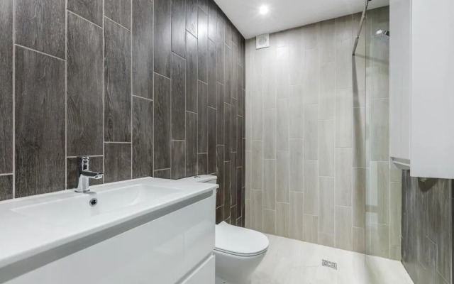 Winter Garden Apartments by Sasco
