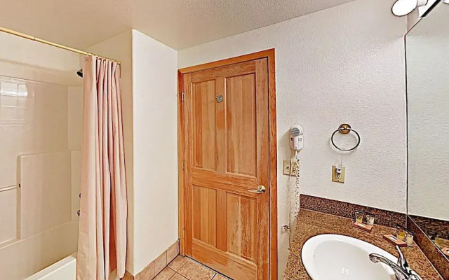 23110 Hwy Condo 5031