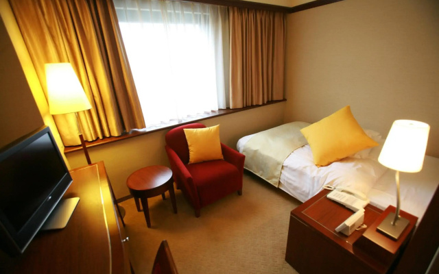 Okayama International Hotel