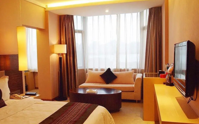 Youfeng Lakeview Hotel