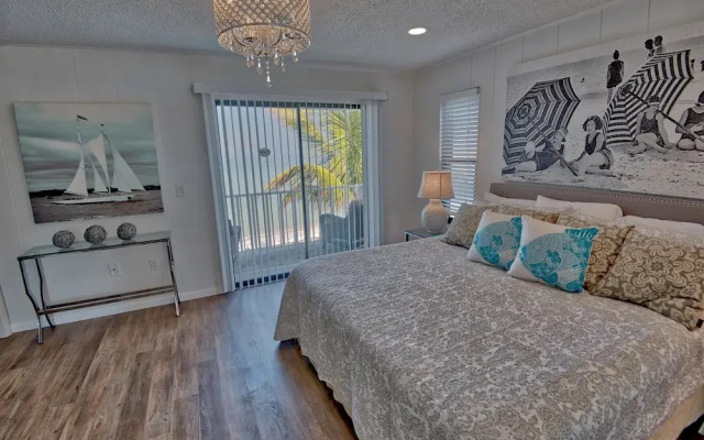 Casa on the Beach Apartment 3
