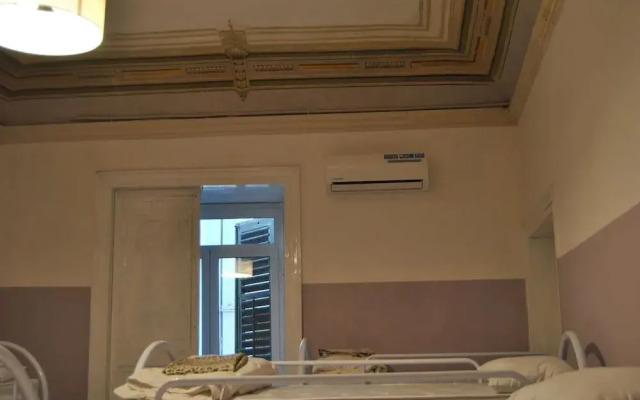 Balarm Hostel