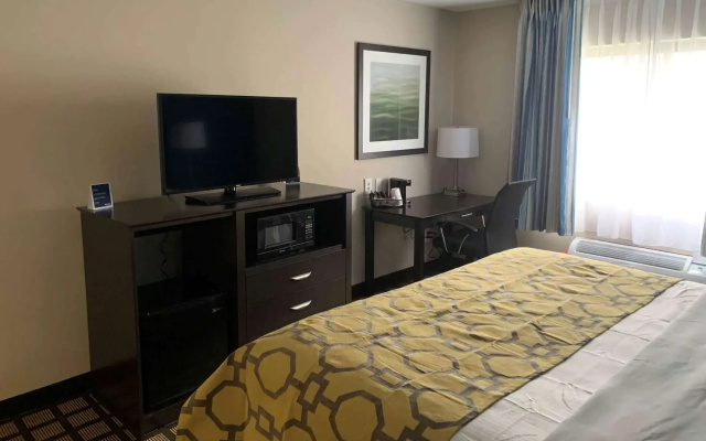 Baymont by Wyndham Latham Albany Airport