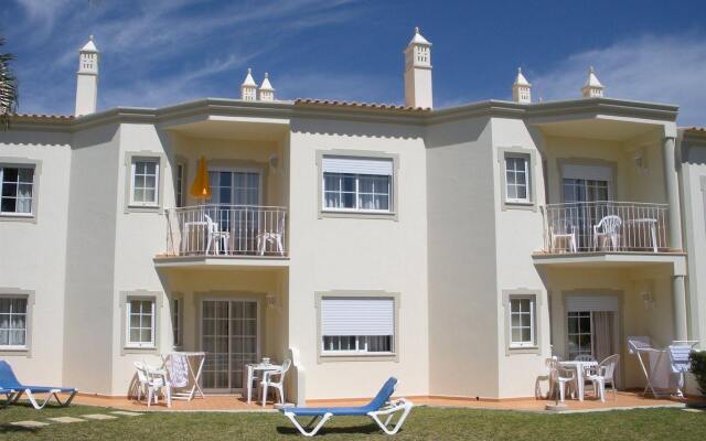 Отель Vila do Castelo вид на фасад
