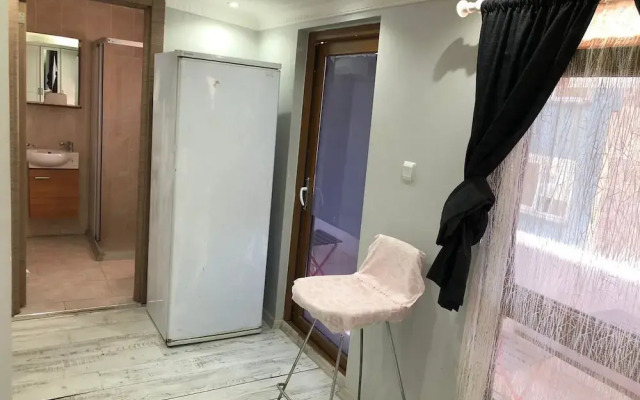 Julyet Suite