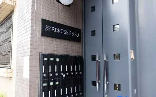 F・CROSS・EBISU