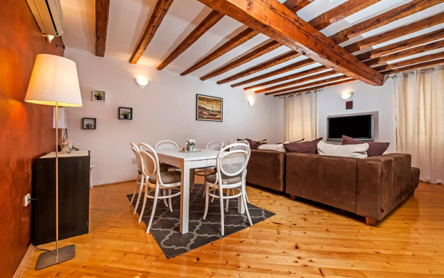 Apartment Marconi