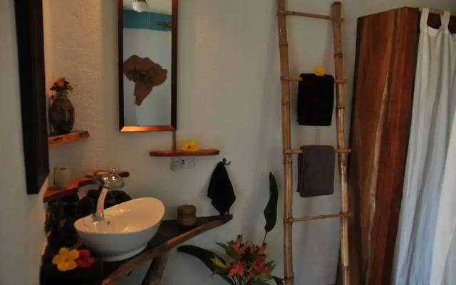 Mango Island Lodges