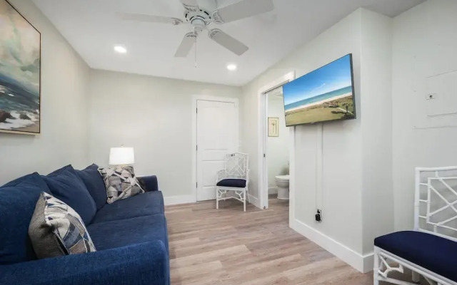 Spyglass 32 by Distinctive Beach Rentals