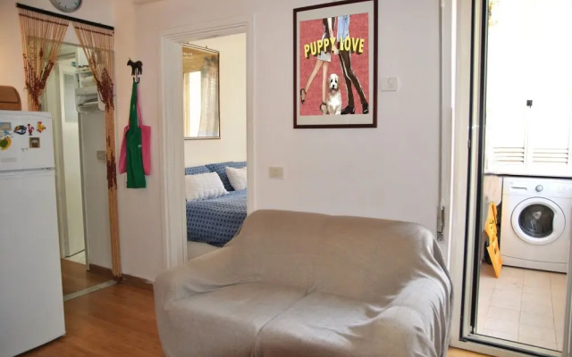 Puppy Home Two-room Apartment 100 Meters From the Beach