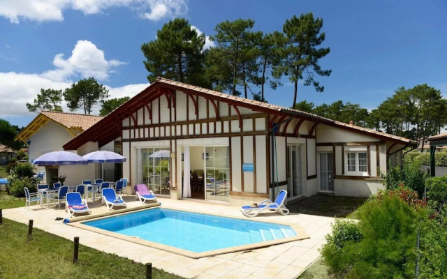 Villa in France With Golf Course & Pool