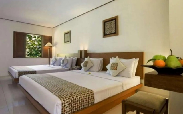 Nyiur Indah Beach Hotel