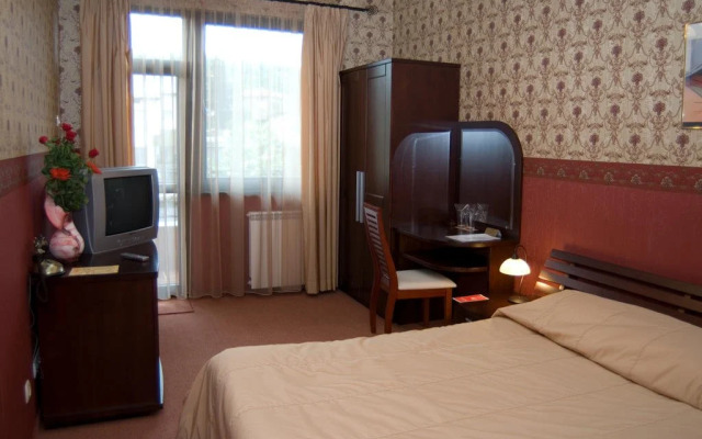 Hotel Complex Unikat