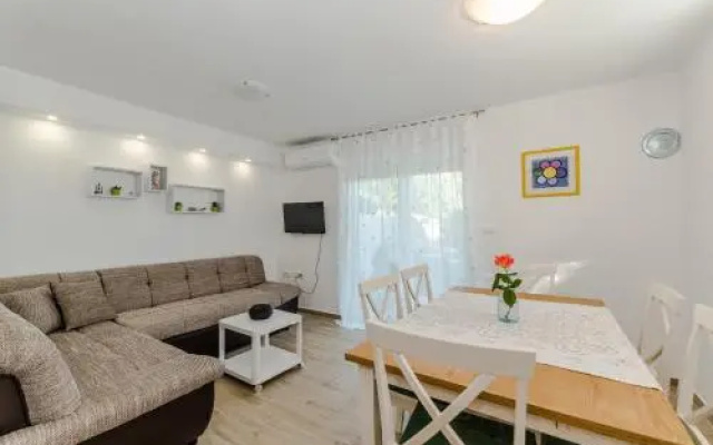 Apartment Robinson