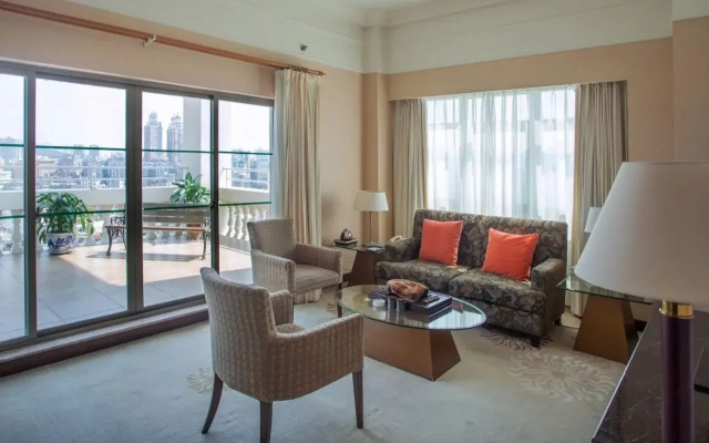 Rong Qiao Hotel